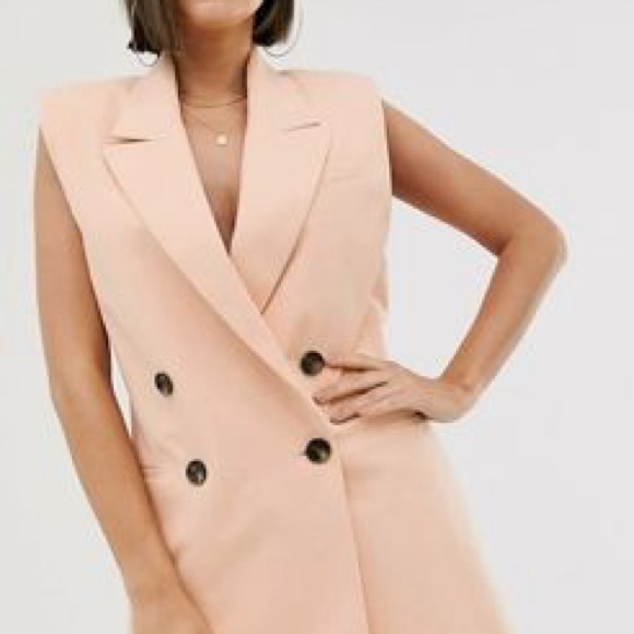 ASOS DESIGN Sleeveless Vest Blazer in Camel Beige NWOT Size: Medium - Picture 3 of 5